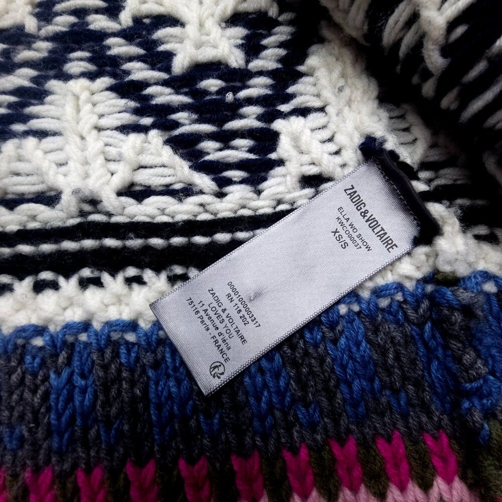 Women's Multicolor Graphic Sweater - Picture 12 of 14